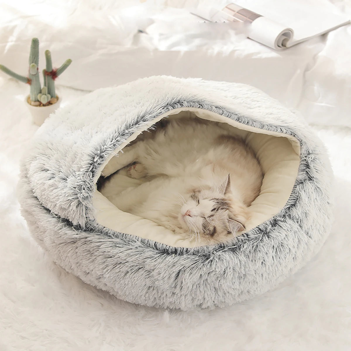 2-in-1 Plush Hooded Pet Bed – Soft, Fluffy Cave for Cats & Small Dogs